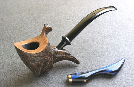 Roseus Tan