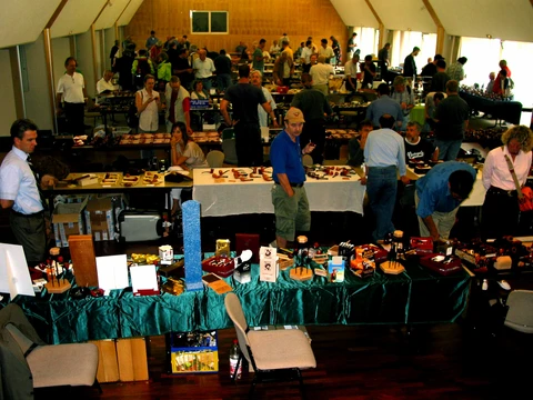 At a pipe show